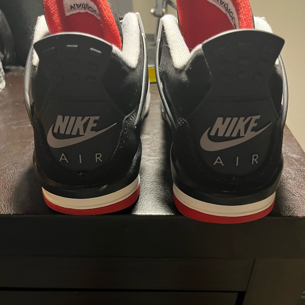 Jordan Retro 4 OG - Picture 4 of 5